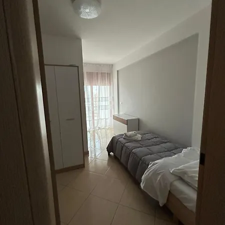 Center شقة دراس